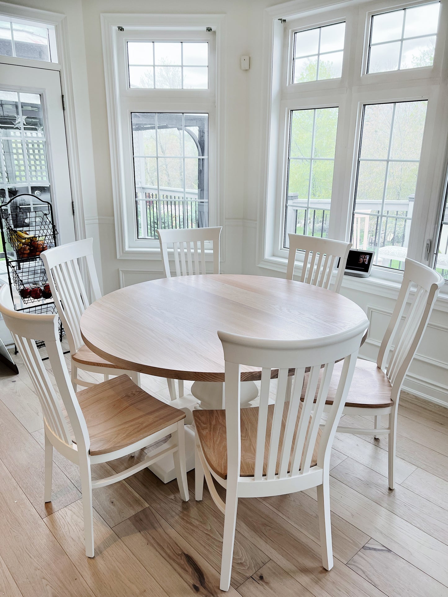 Ingram Circle Table